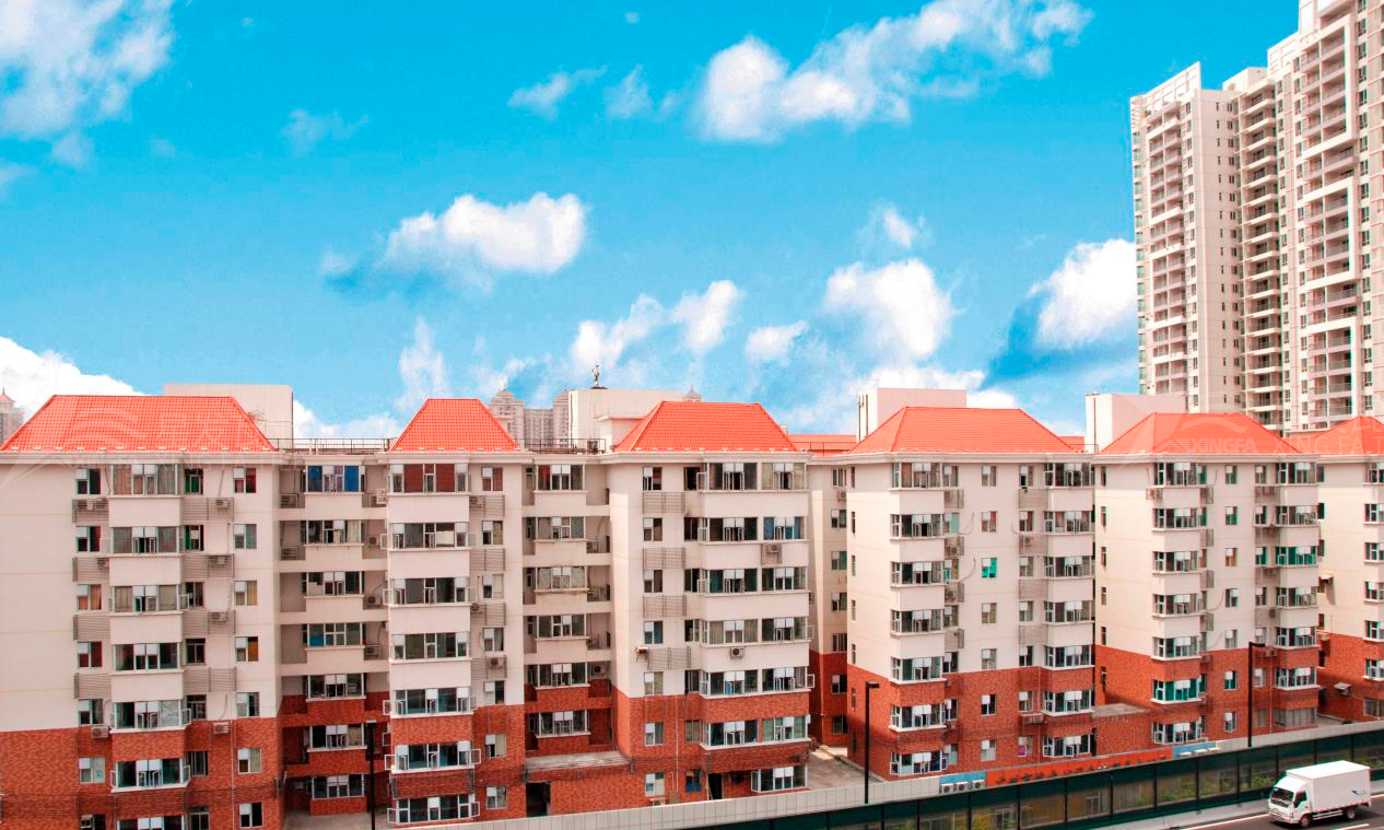 平改坡工程用合成樹(shù)脂瓦的優(yōu)勢(shì)，不僅僅是提升城市形象那么簡(jiǎn)單！